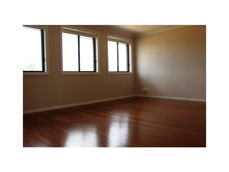 24 Greystanes Way, Carnes Hill NSW 2171