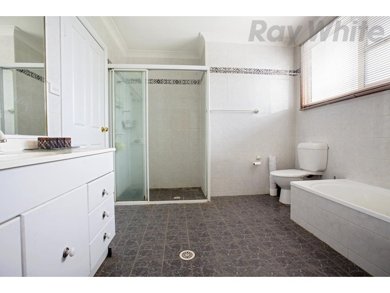 29 Galloway Street, Bossley Park NSW 2176