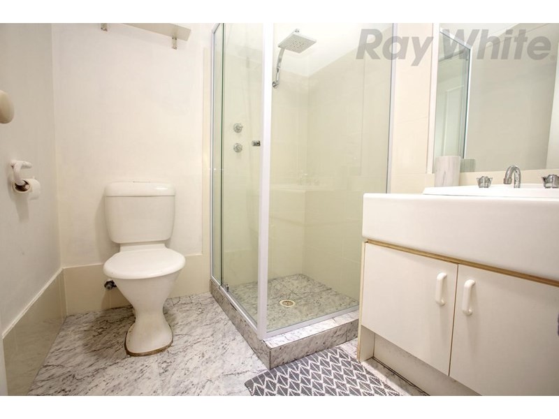 5a Tamworth Crescent, Hoxton Park NSW 2171