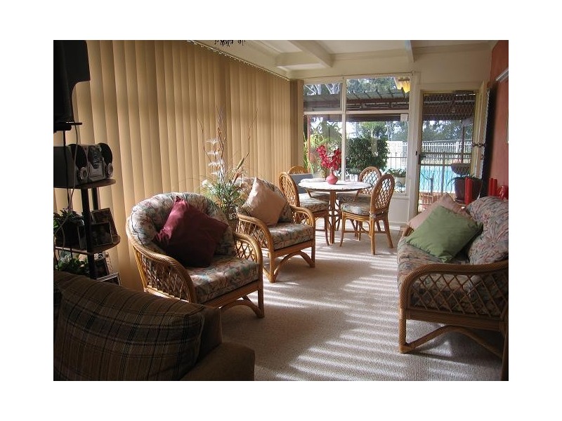 West Hoxton NSW 2171