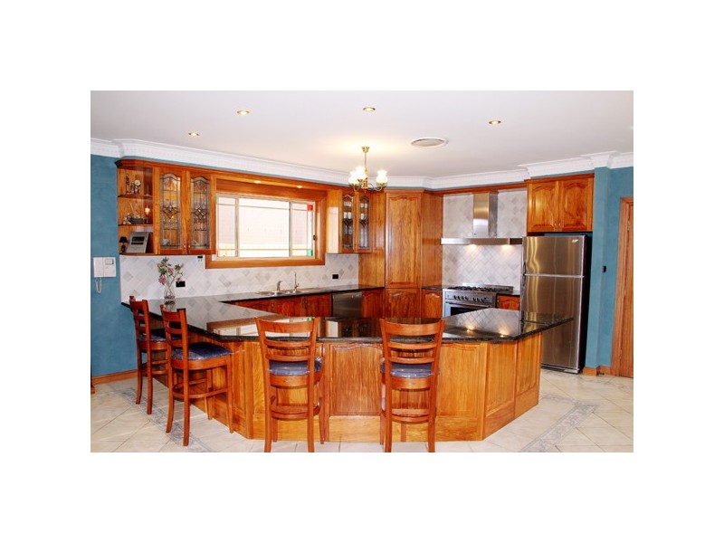 West Hoxton NSW 2171