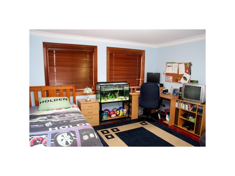 West Hoxton NSW 2171