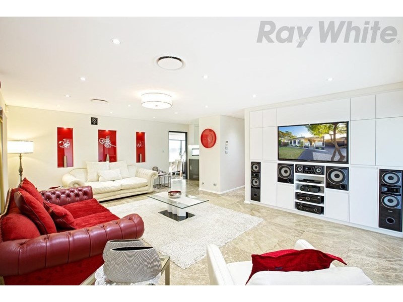 6 Bolinda Street, Busby NSW 2168