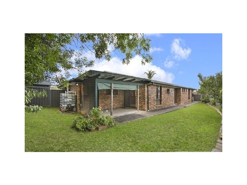 74b Cornelian Avenue, Eagle Vale NSW 2558