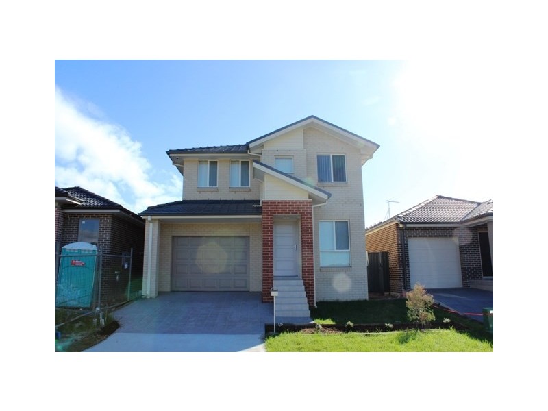 lot 32 Affleck Gardens, Middleton Grange NSW 2171