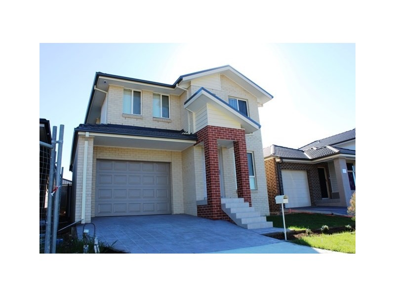 lot 32 Affleck Gardens, Middleton Grange NSW 2171