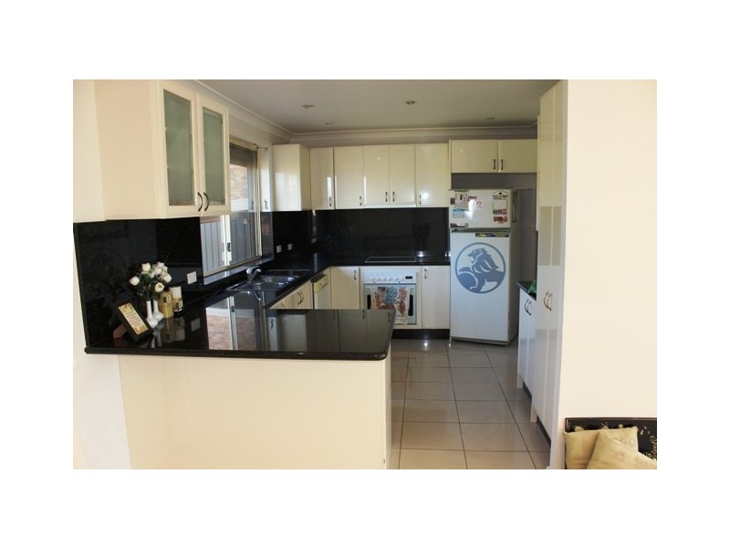 30 Garment Street, Prairiewood NSW 2176