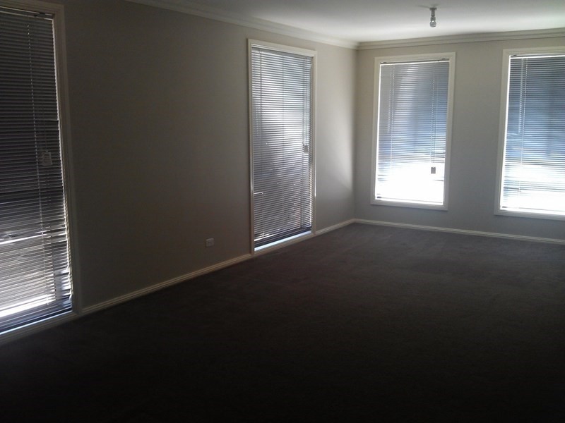 58 Montefiore Avenue, West Hoxton NSW 2171