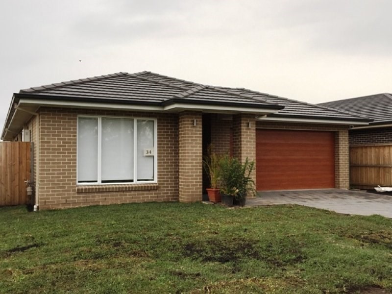 34 Rosedale Circuit, Carnes Hill NSW 2171