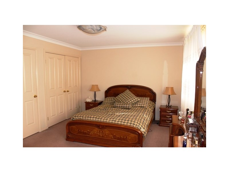 27b Mullenderree Street, Prestons NSW 2170