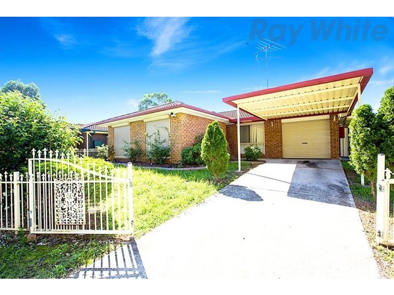 4 Bellingen Way, Hoxton Park NSW 2171