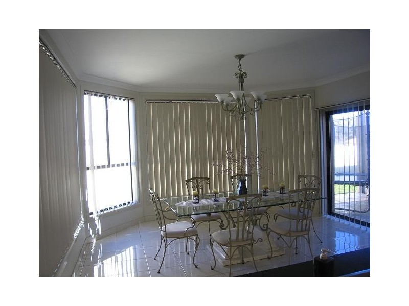 West Hoxton NSW 2171