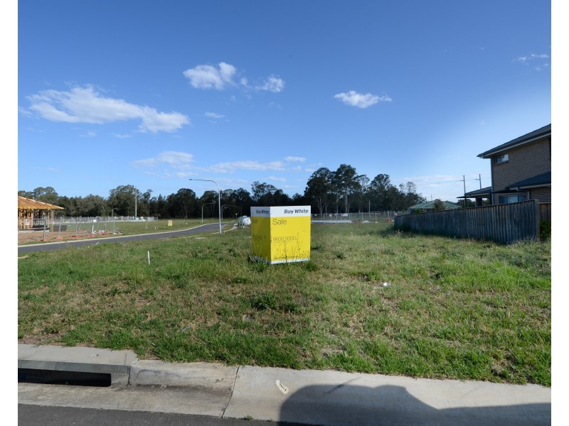 17 Greystanes Way, Carnes Hill NSW 2171