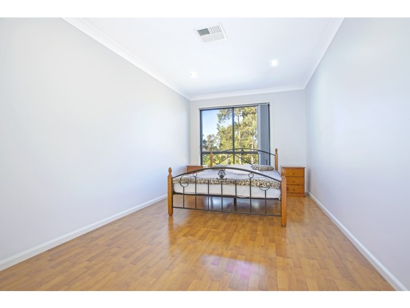 61 Wainewright Avenue, West Hoxton NSW 2171