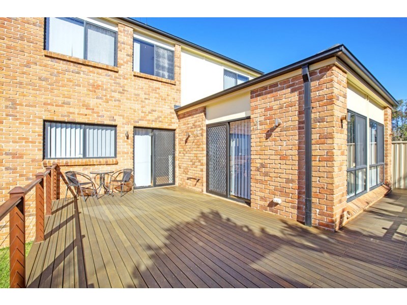 61 Wainewright Avenue, West Hoxton NSW 2171