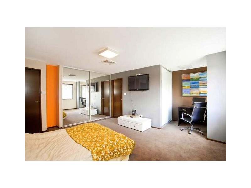 27 Packard Place, Horningsea Park NSW 2171