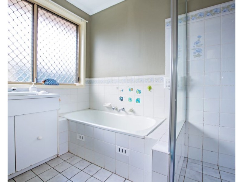 4 Bellingen Way, Hoxton Park NSW 2171