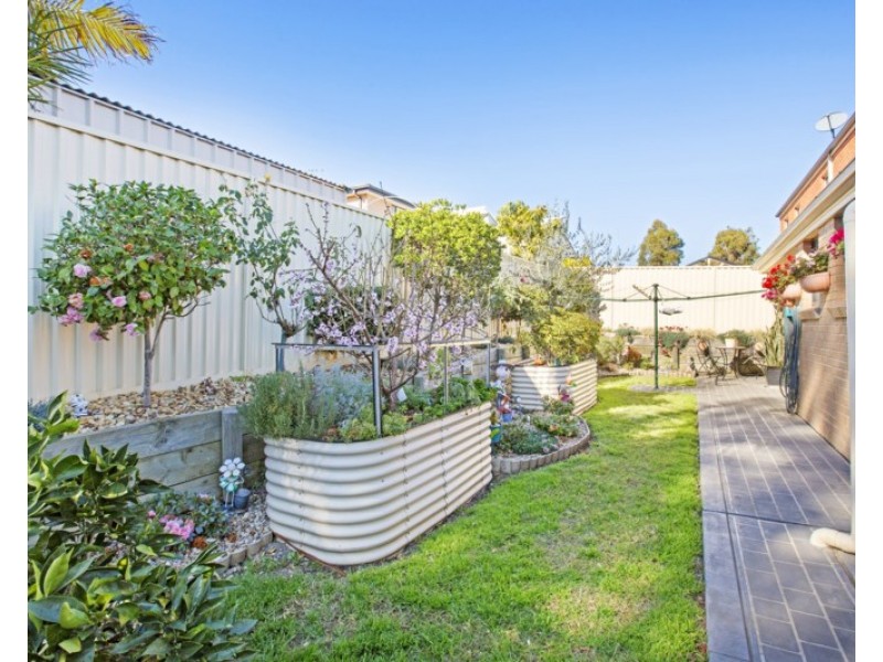 93 Harraden Drive, West Hoxton NSW 2171