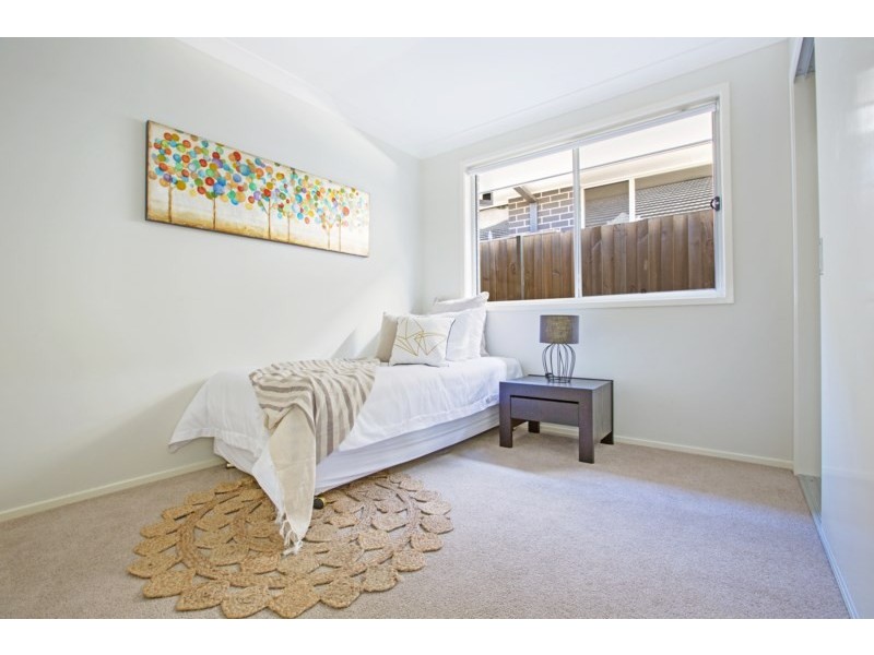 46 Charlie Street, Middleton Grange NSW 2171