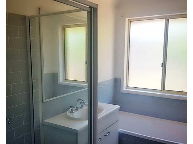 18 Liquidamber Drive, Narellan Vale NSW 2567