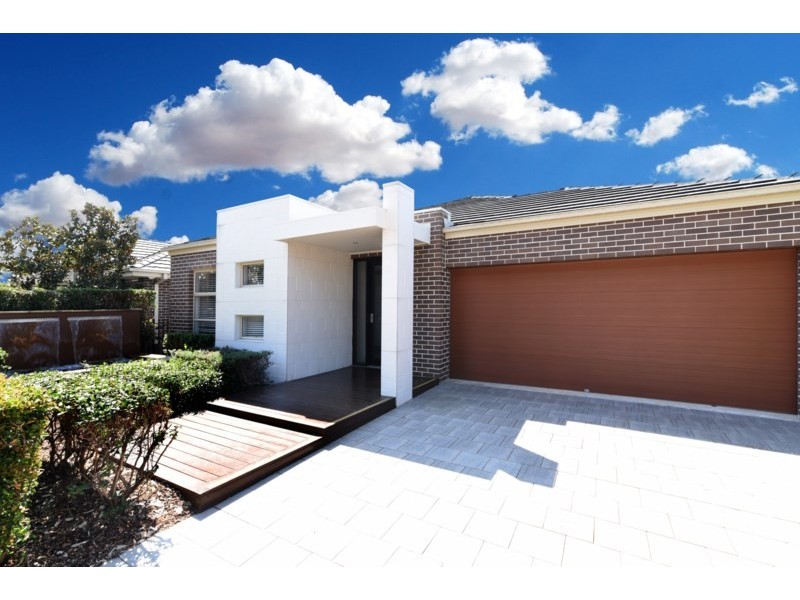 54 Pioneer Drive, Carnes Hill NSW 2171