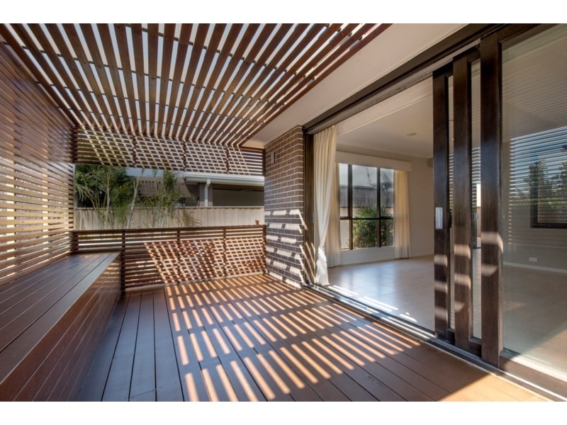 54 Pioneer Drive, Carnes Hill NSW 2171