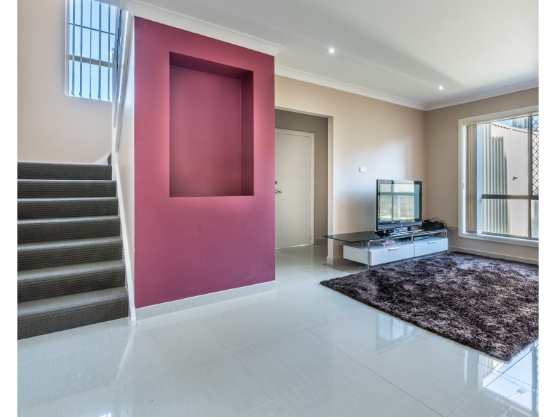 41 Mathinna Circuit, West Hoxton NSW 2171