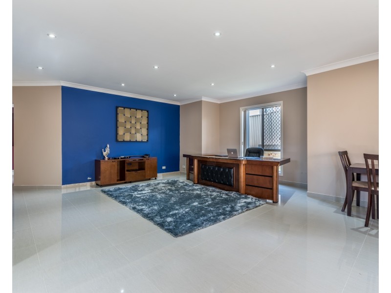 41 Mathinna Circuit, West Hoxton NSW 2171