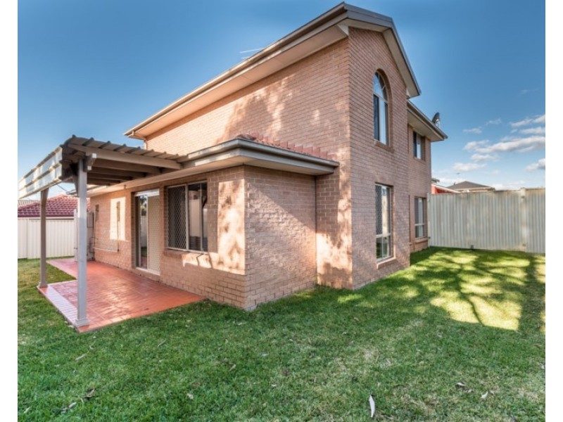 41 Mathinna Circuit, West Hoxton NSW 2171