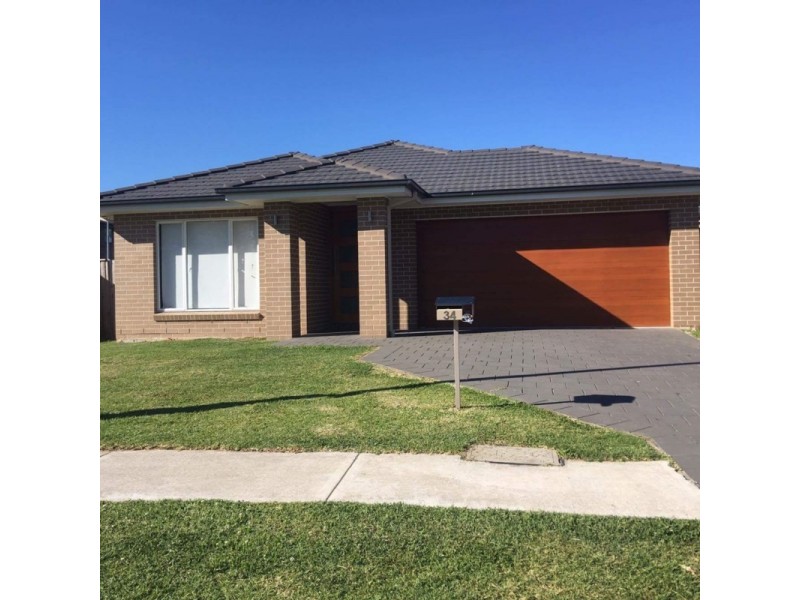 34 Rosedale Circuit, Carnes Hill NSW 2171