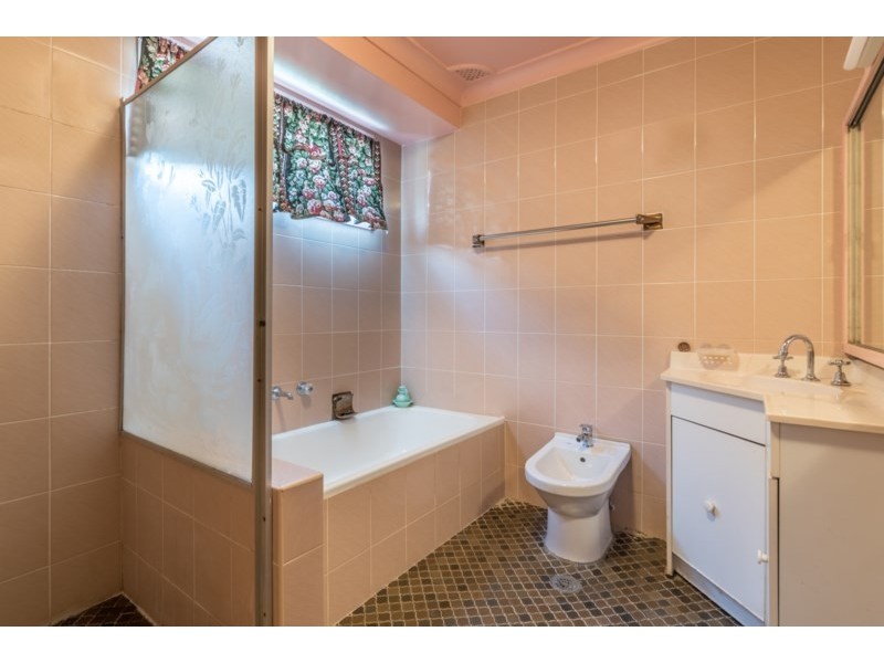 1 Cayley Avenue, Punchbowl NSW 2196