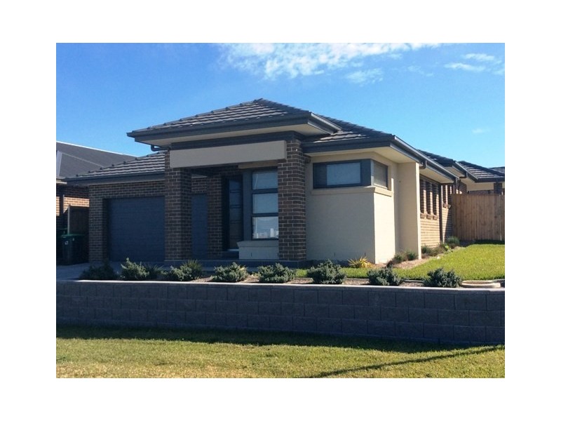 23 Geoghegan Court, Oran Park NSW 2570