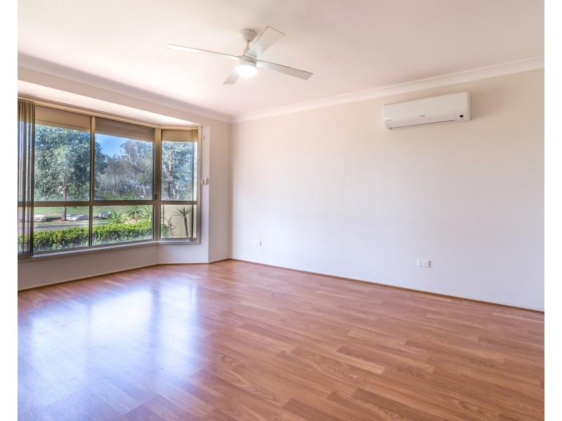 19 Coffs Harbour Avenue, Hoxton Park NSW 2171