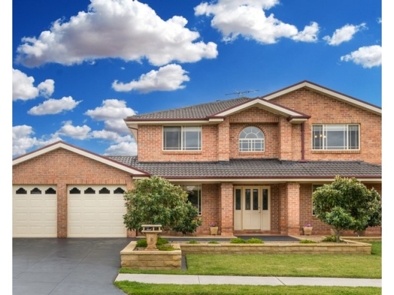 8 Sarah Hollands Drive, Horningsea Park NSW 2171