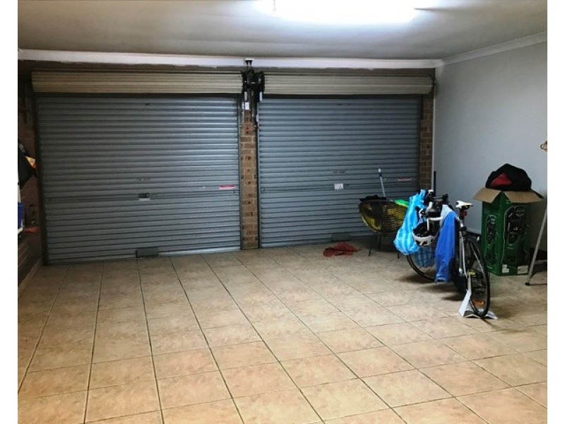 5 Sentinel Close, Horningsea Park NSW 2171