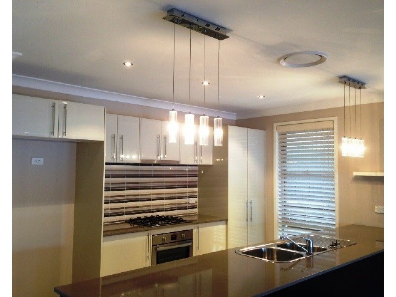 4 Echo Avenue, Middleton Grange NSW 2171