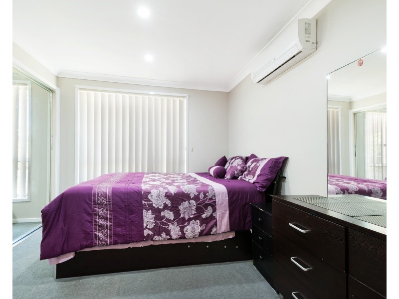 8 Pavo Close, Hinchinbrook NSW 2168