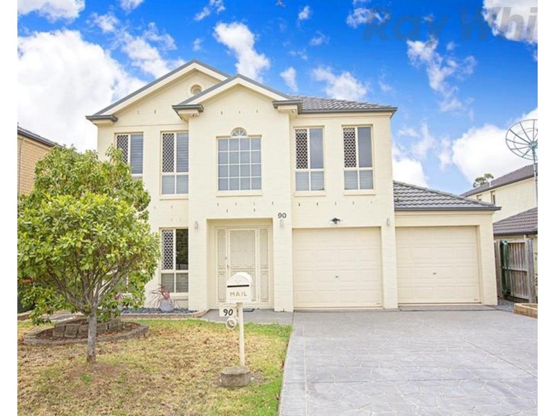 90 Carmichael Drive, West Hoxton NSW 2171