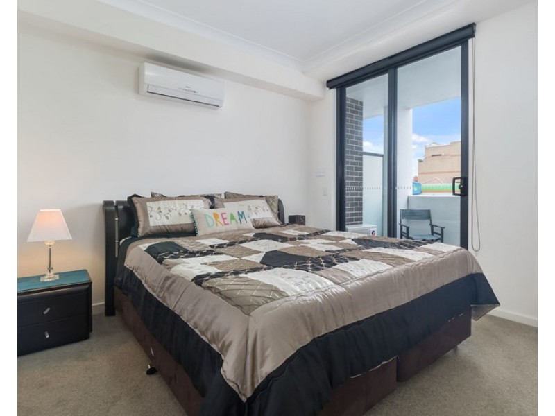 4/69a Elizabeth Drive, Liverpool NSW 2170