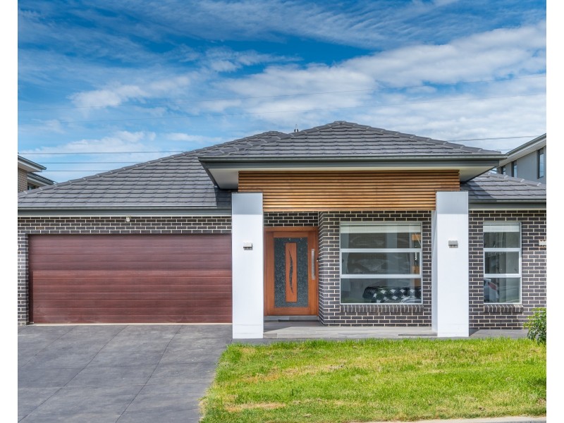 45 Mary Wade Place, Carnes Hill NSW 2171