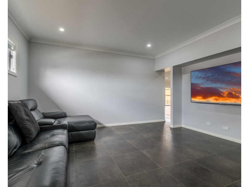 45 Mary Wade Place, Carnes Hill NSW 2171