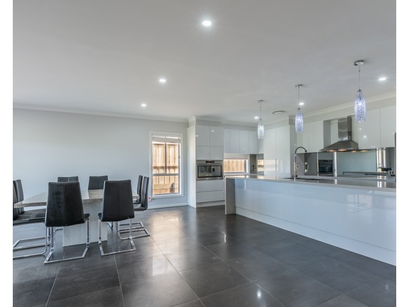 45 Mary Wade Place, Carnes Hill NSW 2171