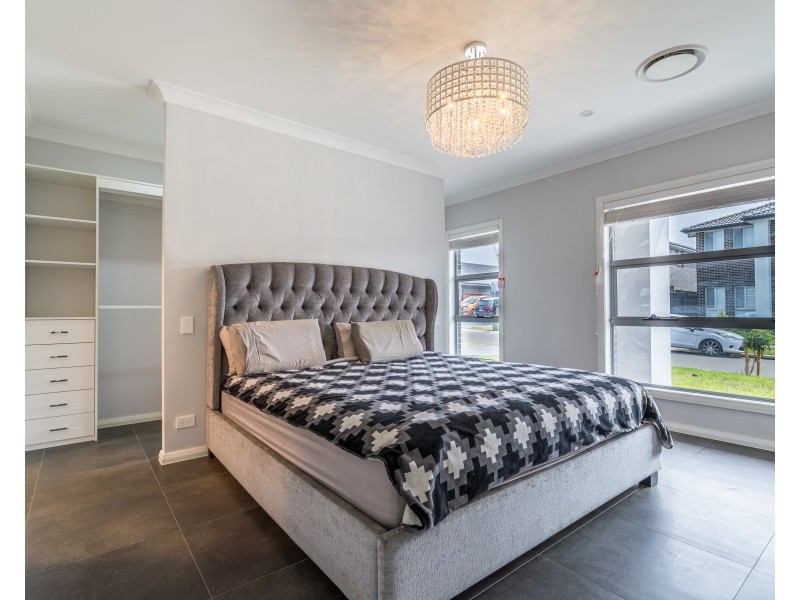 45 Mary Wade Place, Carnes Hill NSW 2171