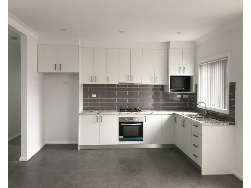 34a Bluff Street, Green Valley NSW 2168