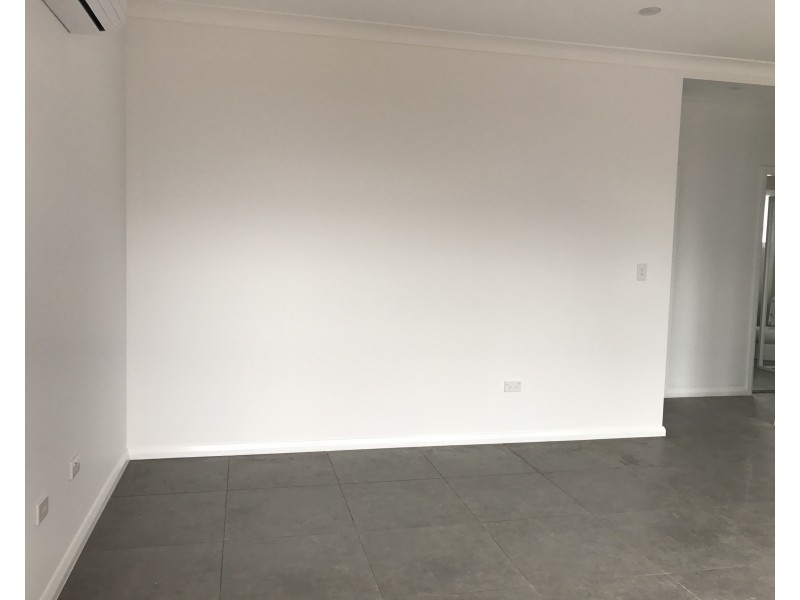 34a Bluff Street, Green Valley NSW 2168