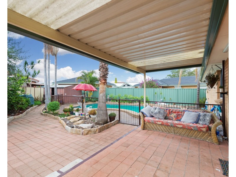 7 Etna Place, Bossley Park NSW 2176