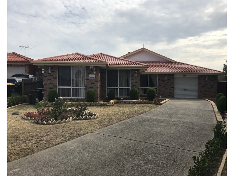 32 Bellingen Way, Hoxton Park NSW 2171