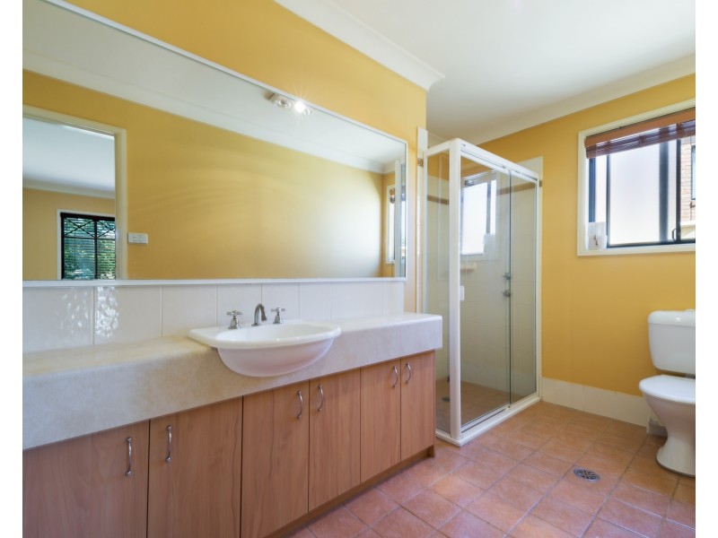 34 Mitchell Drive, West Hoxton NSW 2171