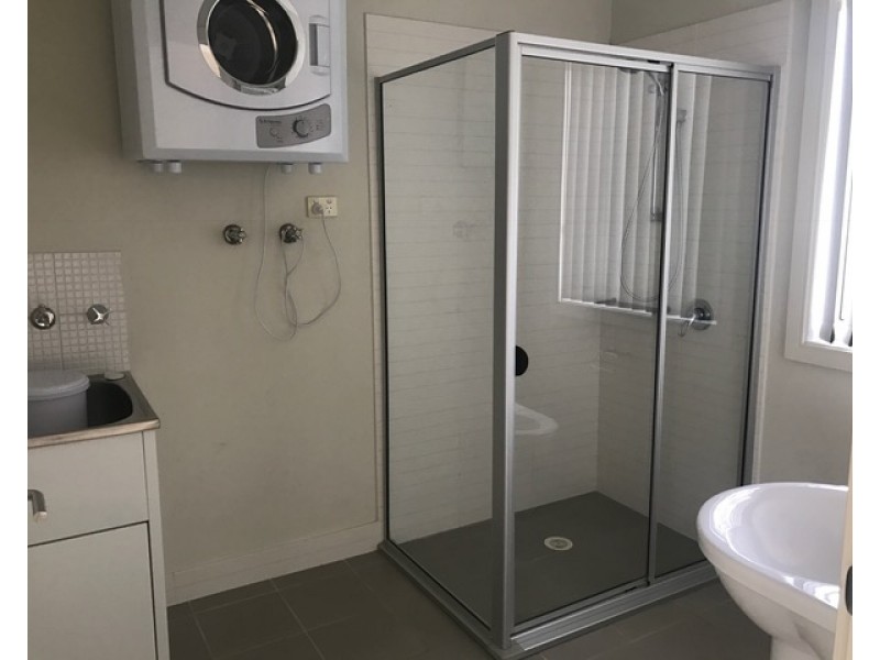 37a Cadman Avenue, West Hoxton NSW 2171