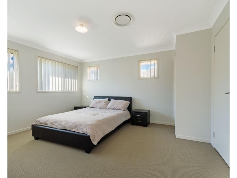 West Hoxton NSW 2171